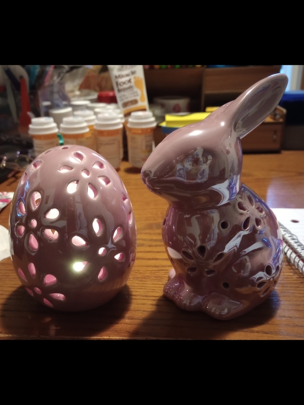 Source Unknown Pink Ceramic Bunny and Egg Luminary Set Lights Up